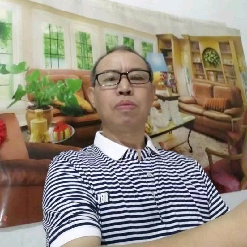 将军头上一把草