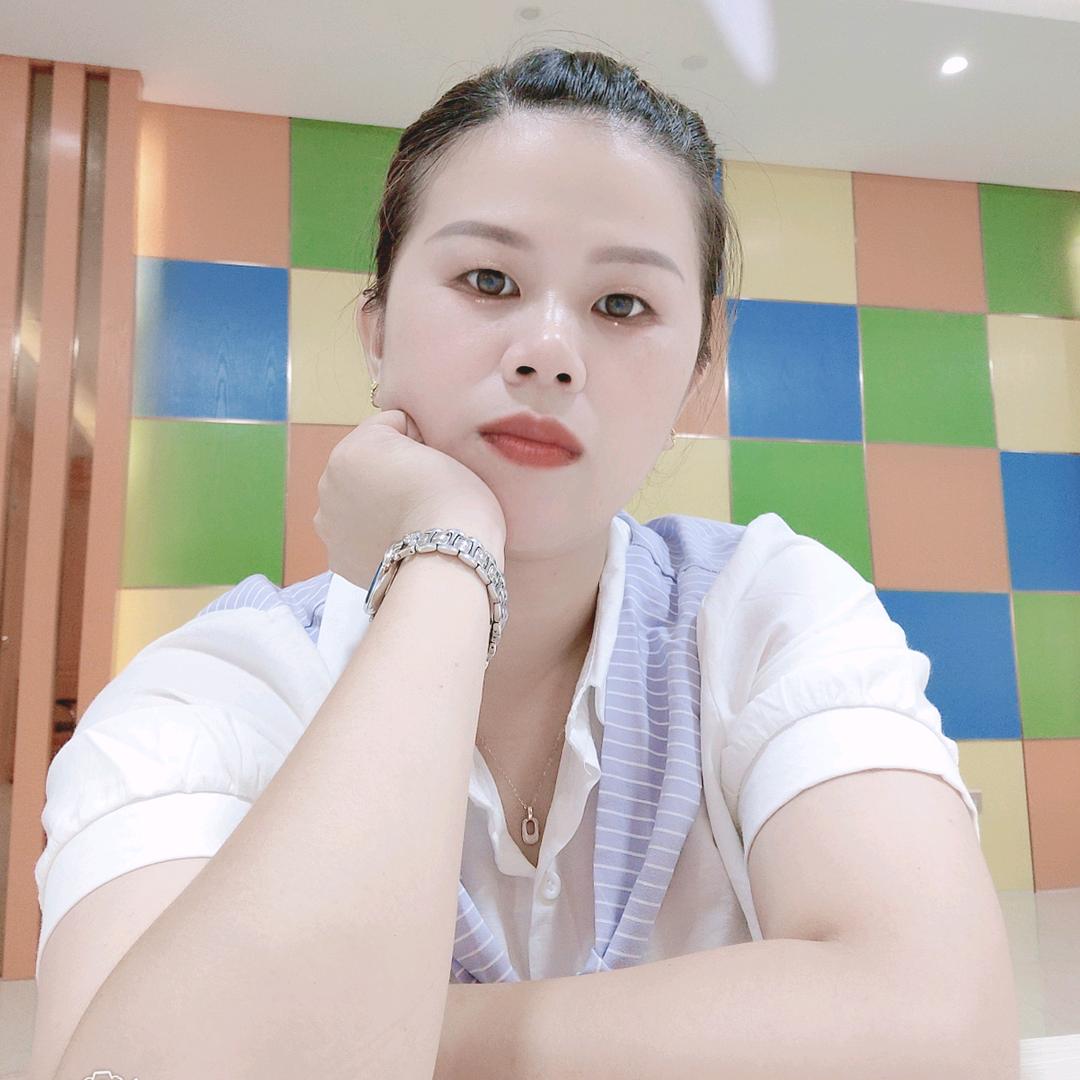 佳🇨🇳佳姐姐