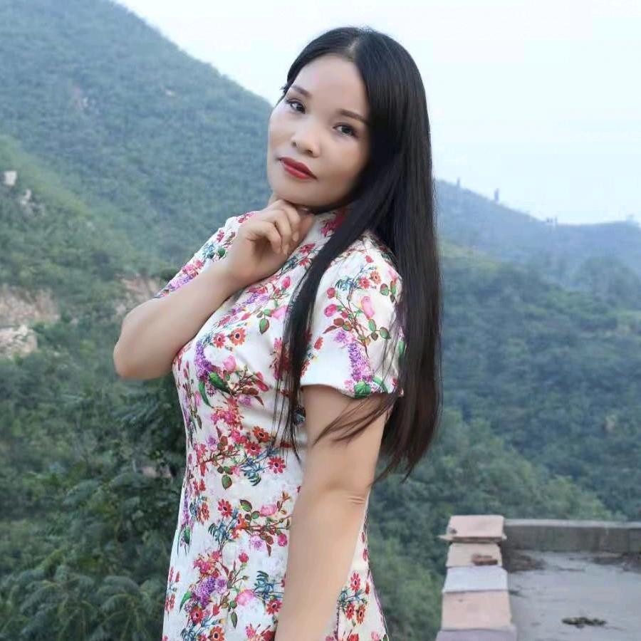 蓝马丽姐