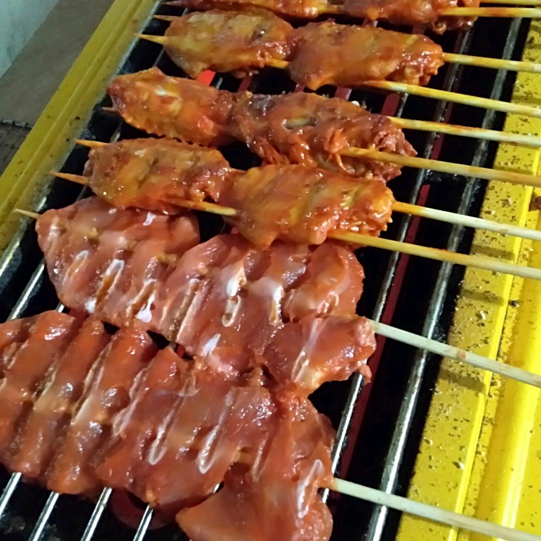 苏州聚味厢餐饮管理有限公司