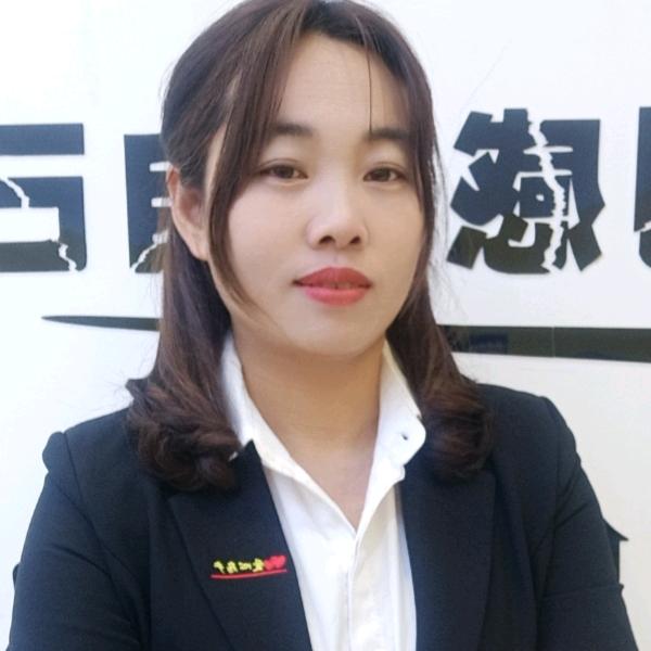 姜堰爱心励才店长李雪晴，