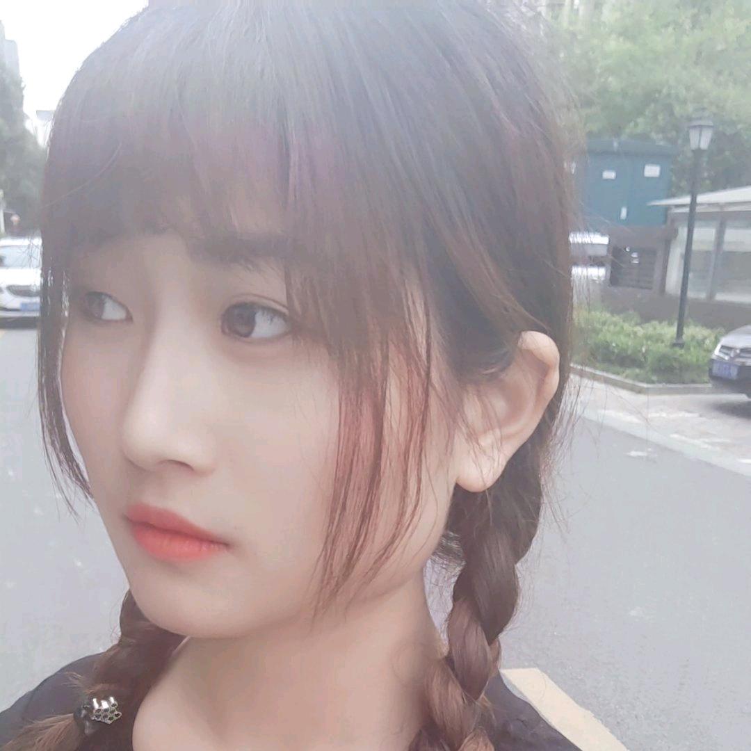 刘~流心糖🍑