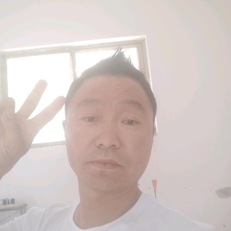 珍惜一生的她