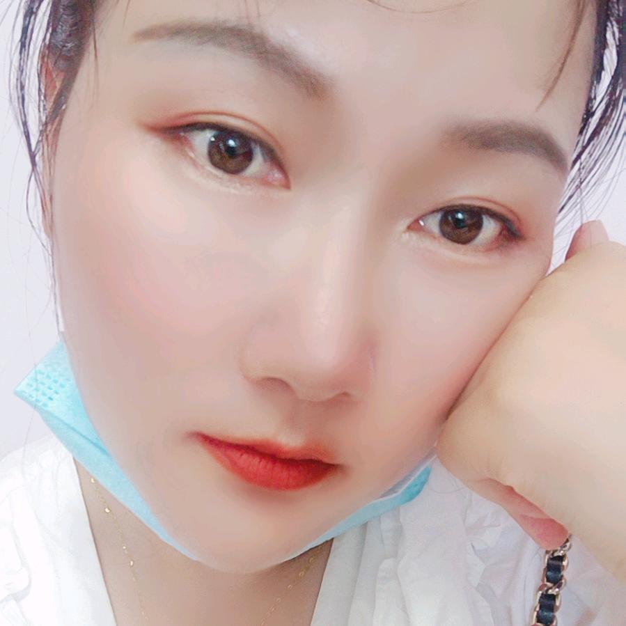 玫瑰朵朵美容中心