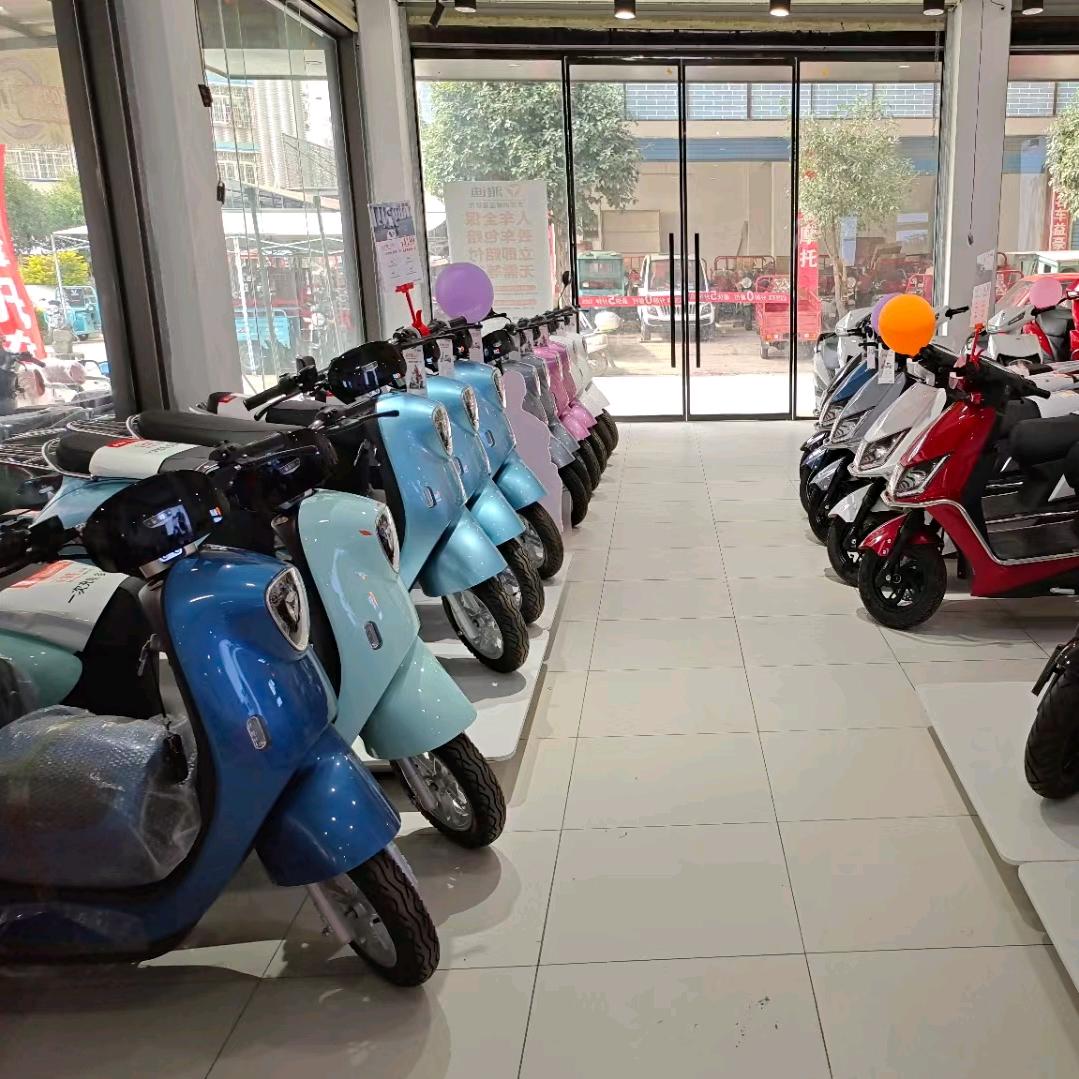 富阳雅迪电动车