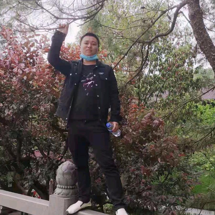 @波       哥