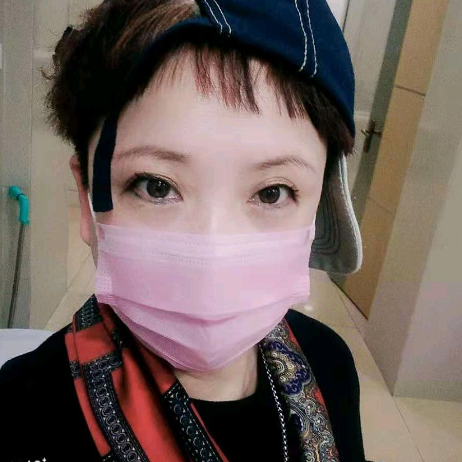 给你吃小饼干