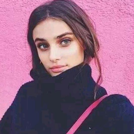 小依🌹