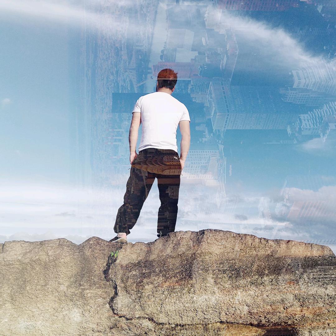 小龙同学😁😁