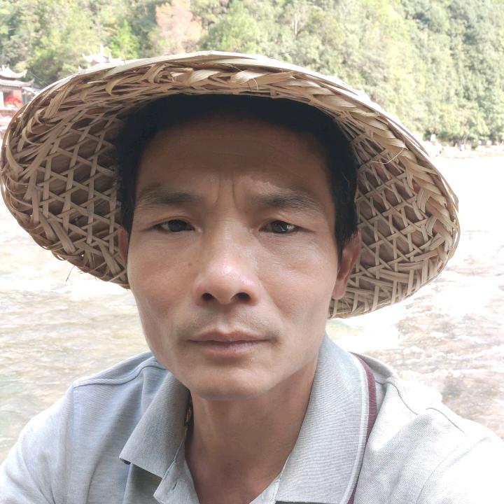 莫莫哥