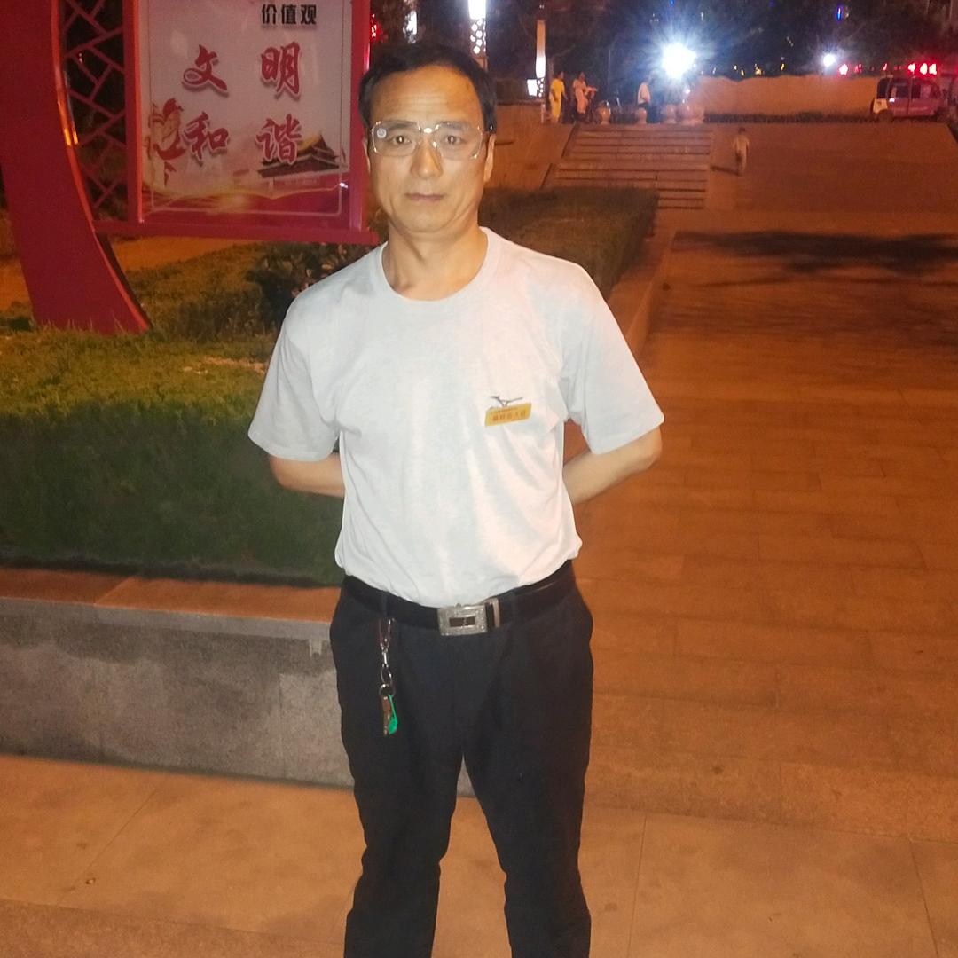 用户1649974935654挖地球的人