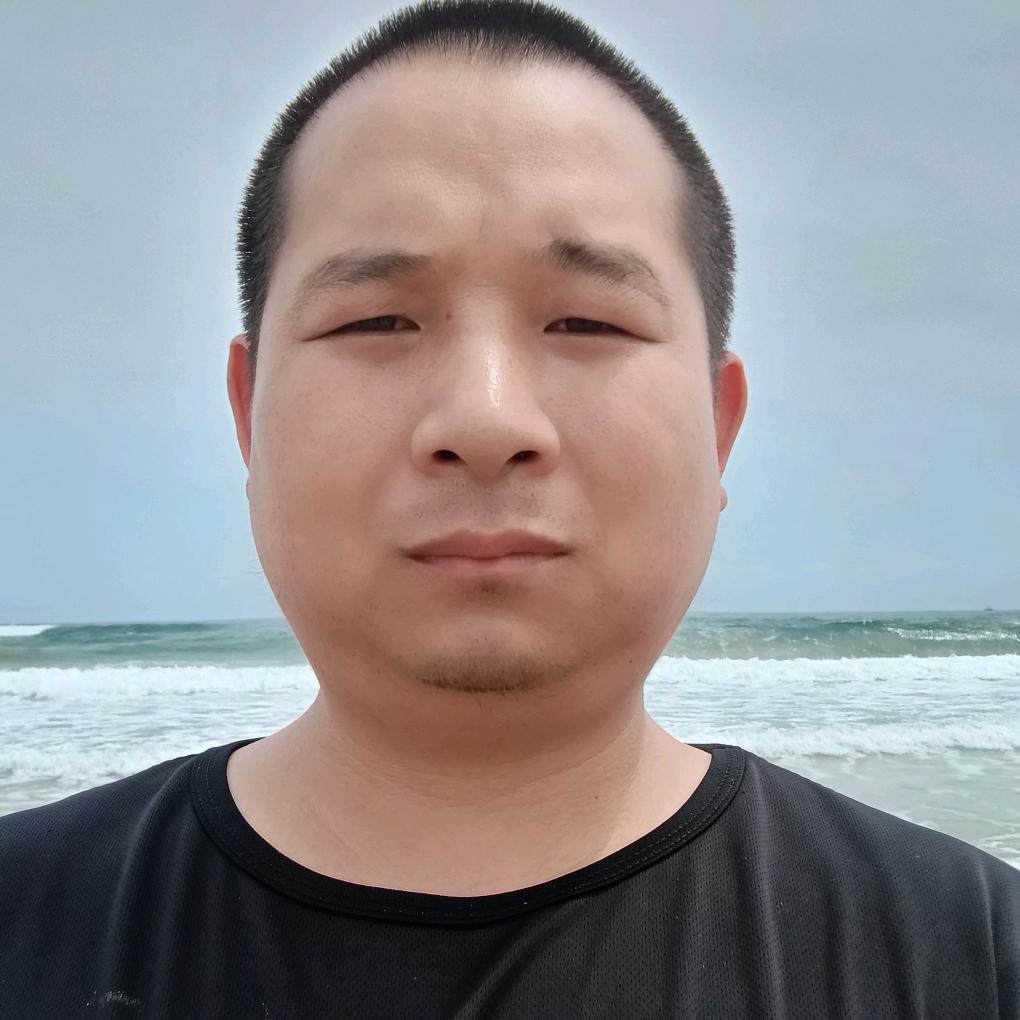 瞿伟在海南专业砧砖20余年