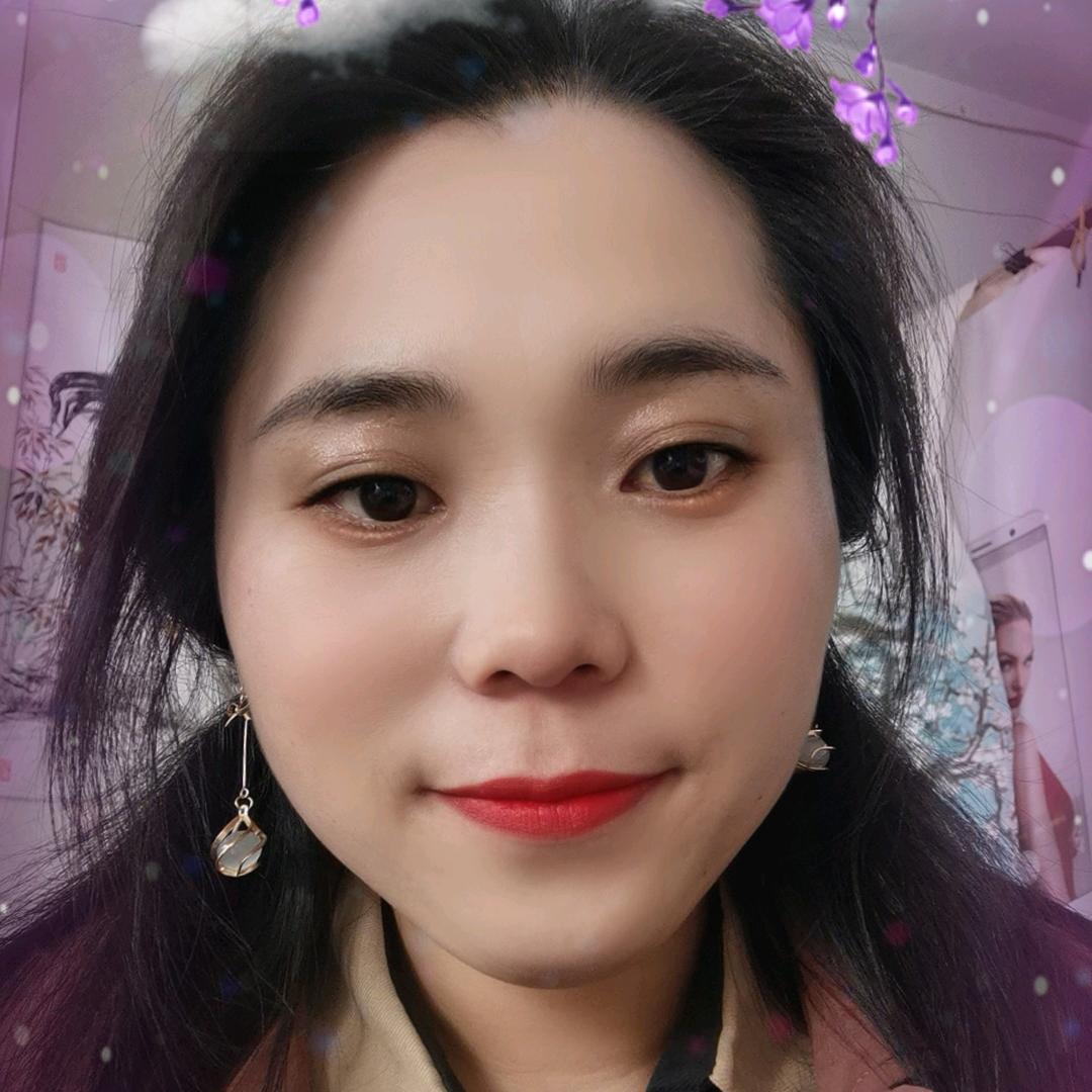 非遗羽毛画传承人建霞