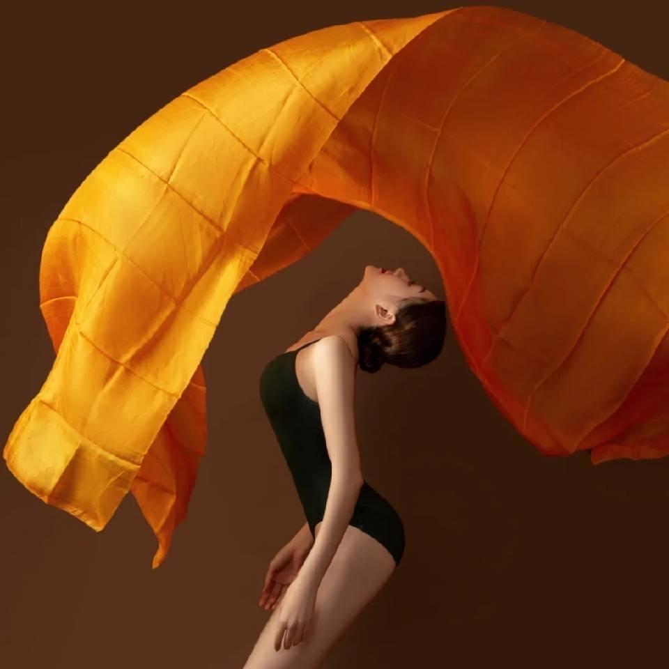 依婷舞蹈艺术传媒官方号