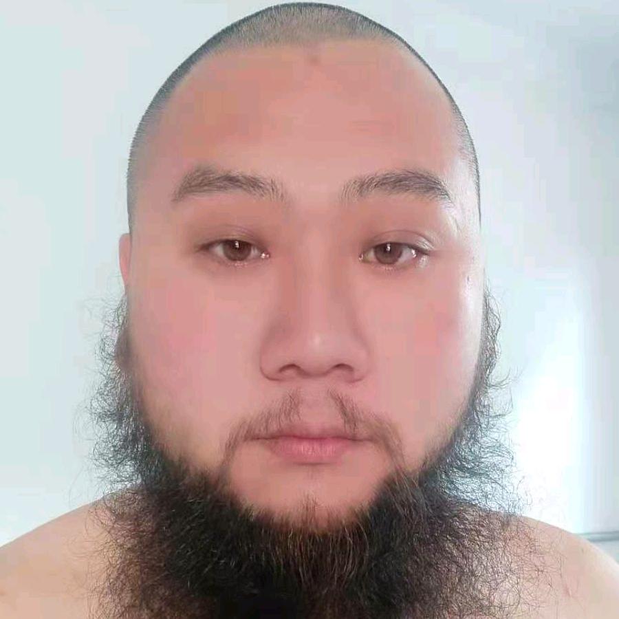 《胡子哥》³√