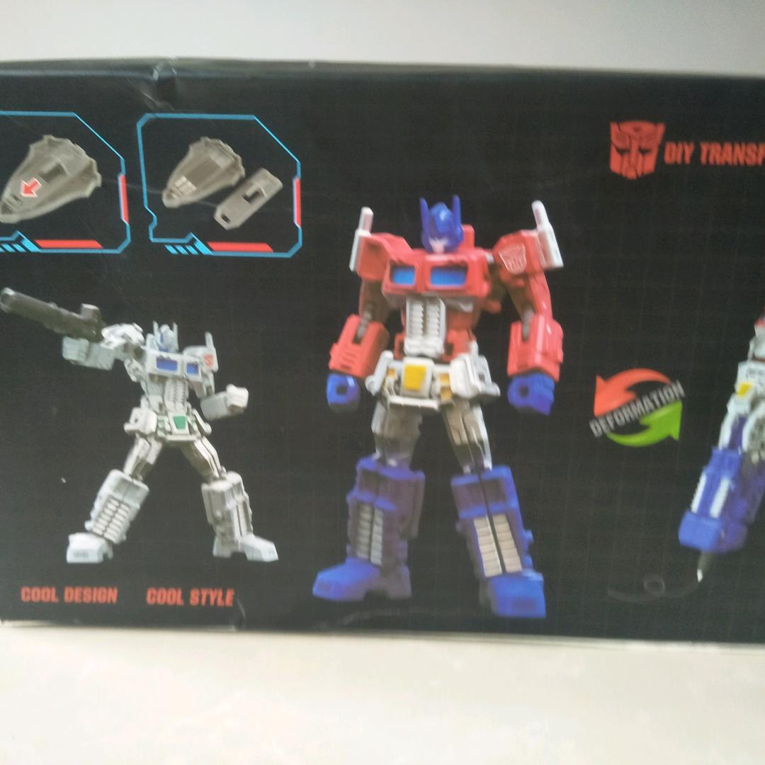 变形金刚。
