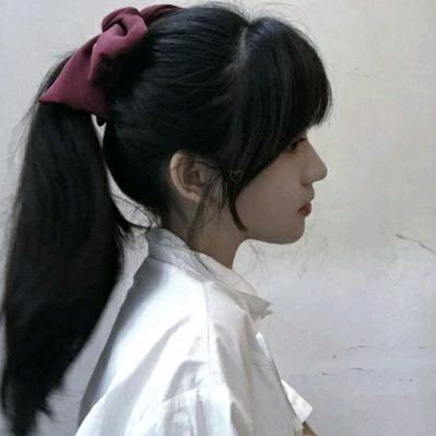 彤
