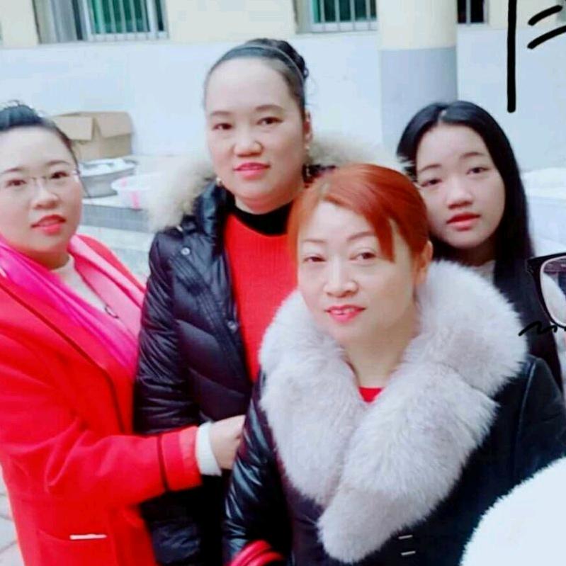 红姐小红