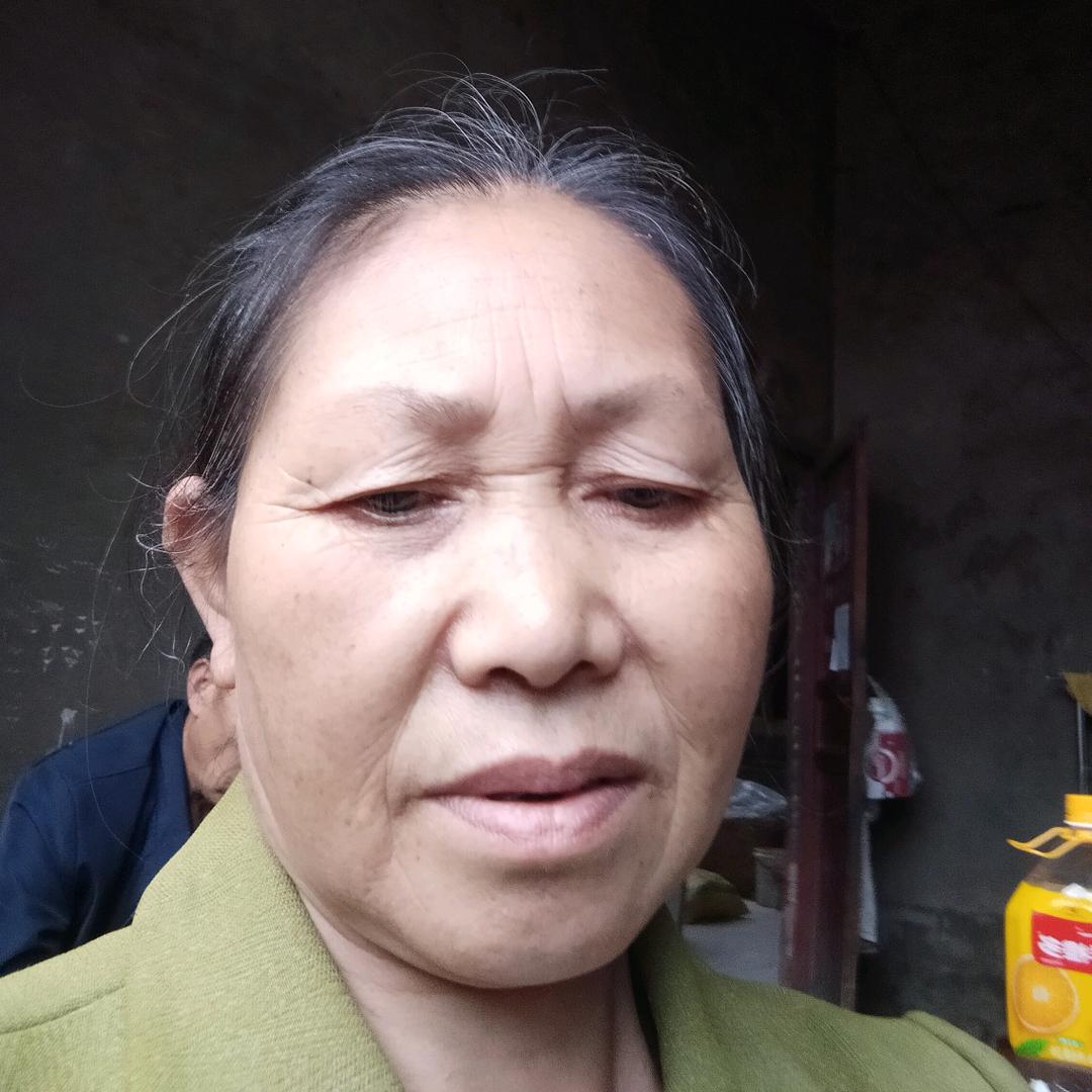 陈三妹(每晚八点10准时开播)