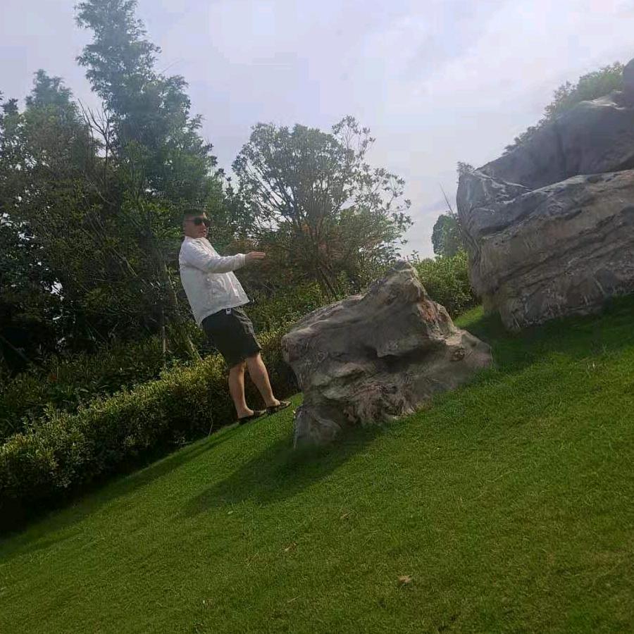 在不疯狂就老了