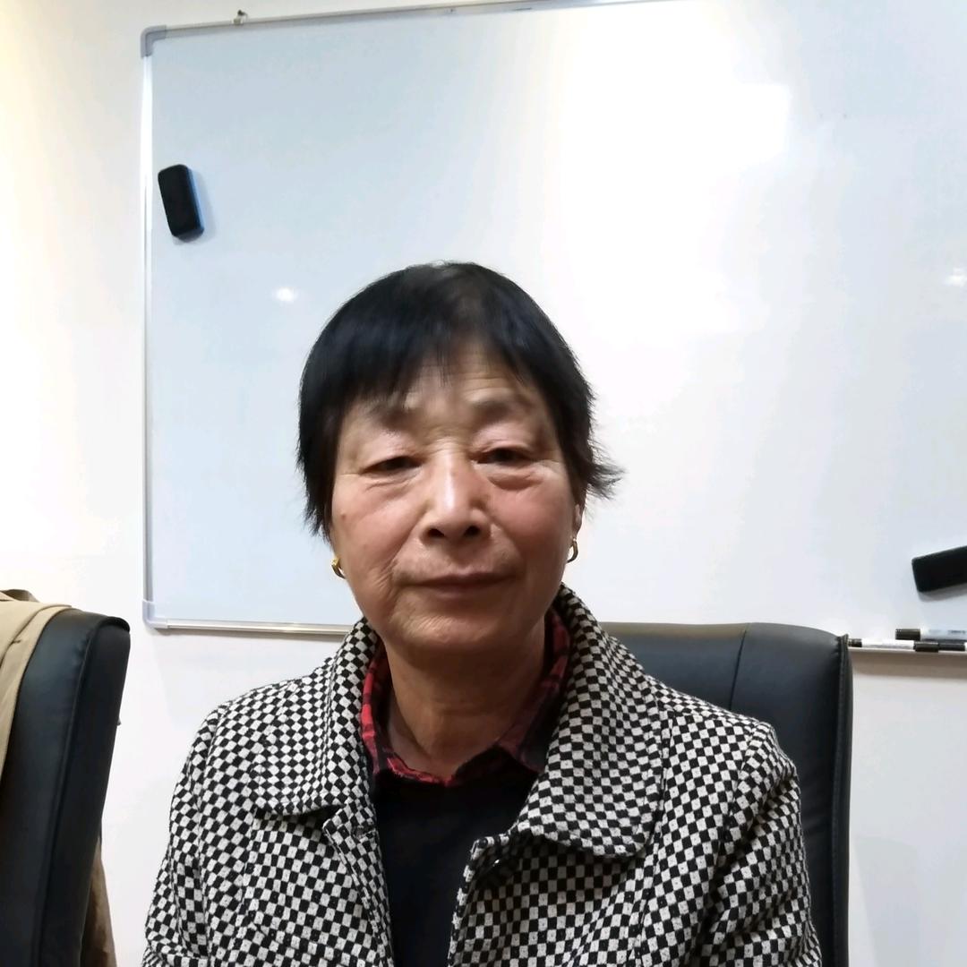 李秋霞