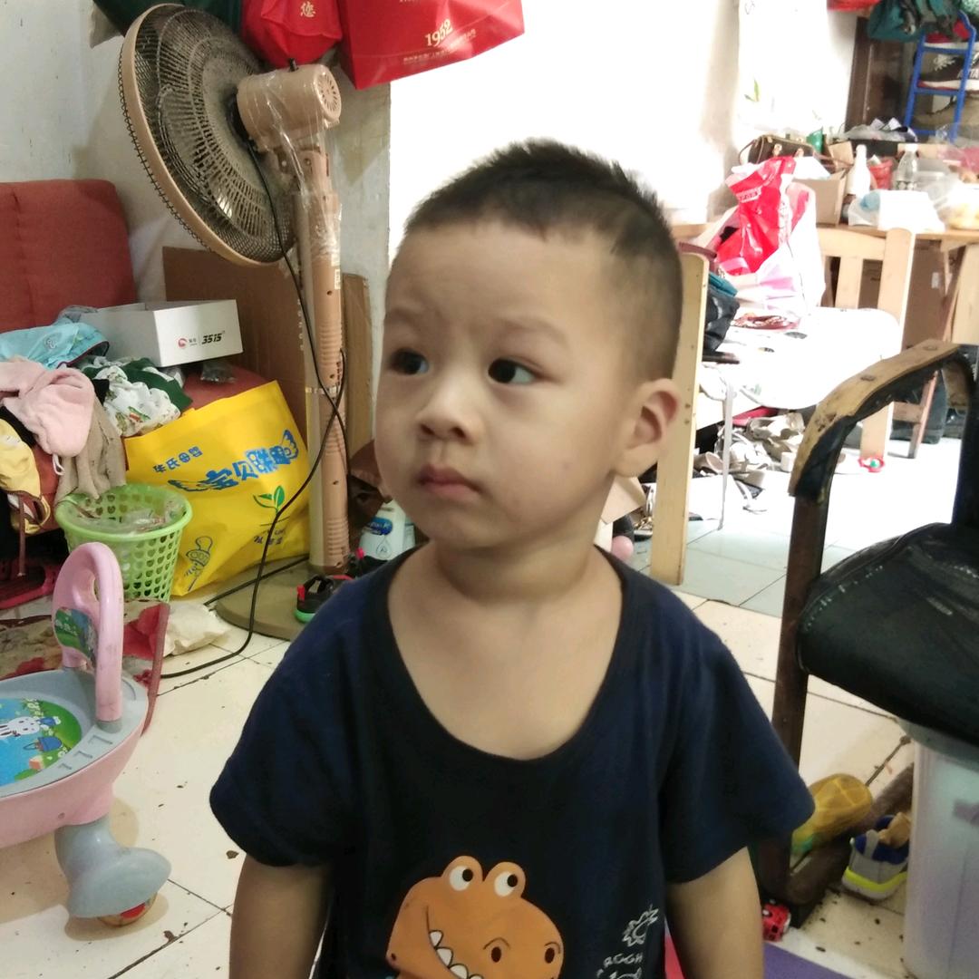 快乐的一家人