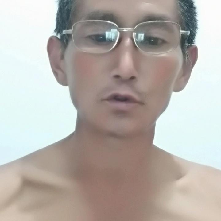 砍树林