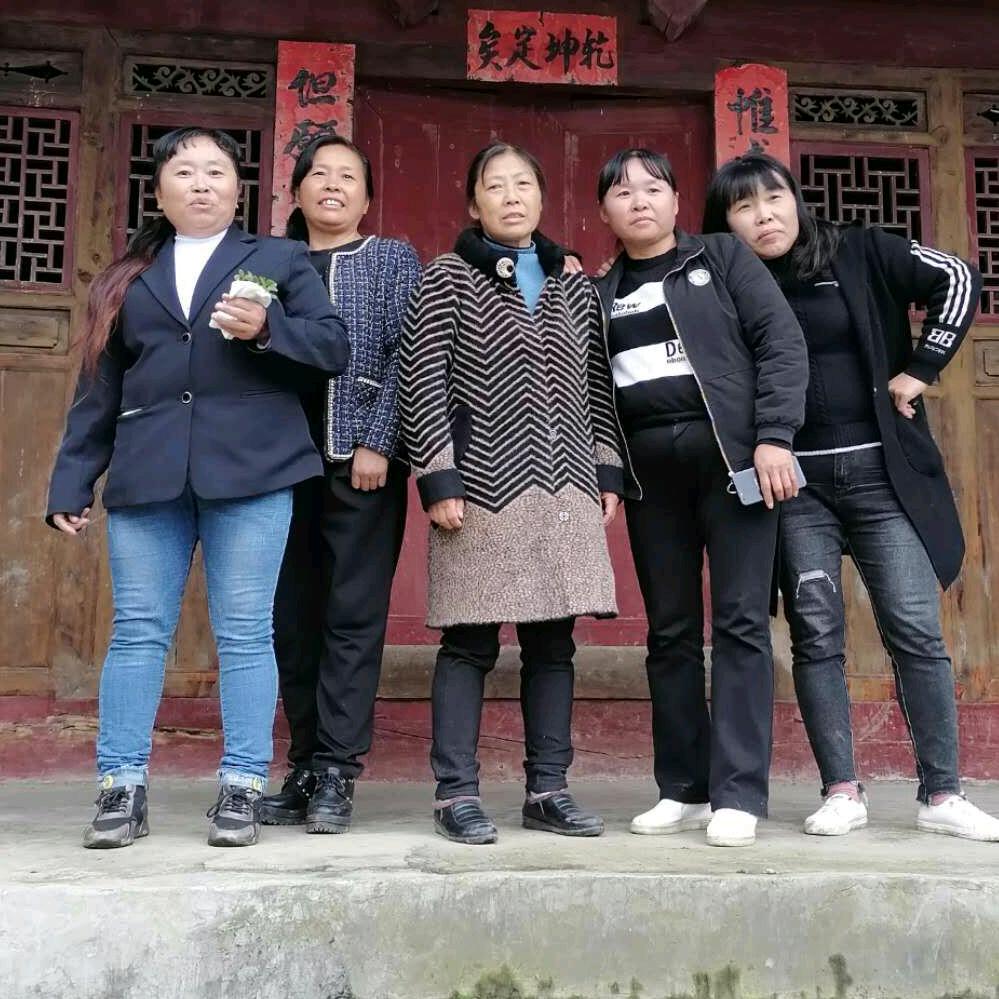 背后有故事