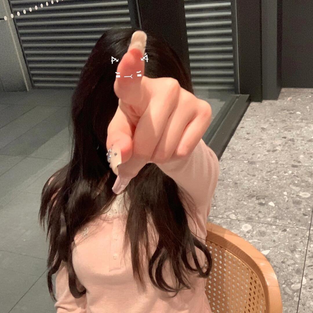 悲伤小马喽