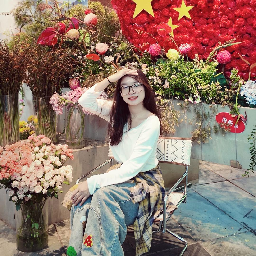 小兰子୧⍤⃝🌻✨