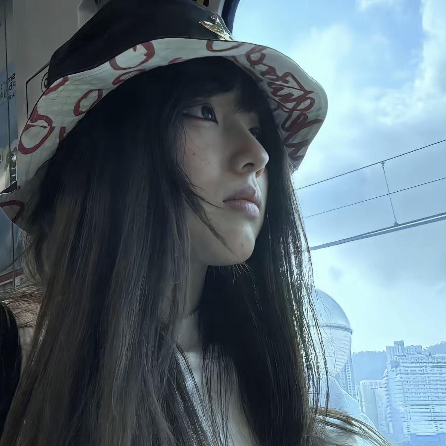 ˡᵒᵛᴱ是深海