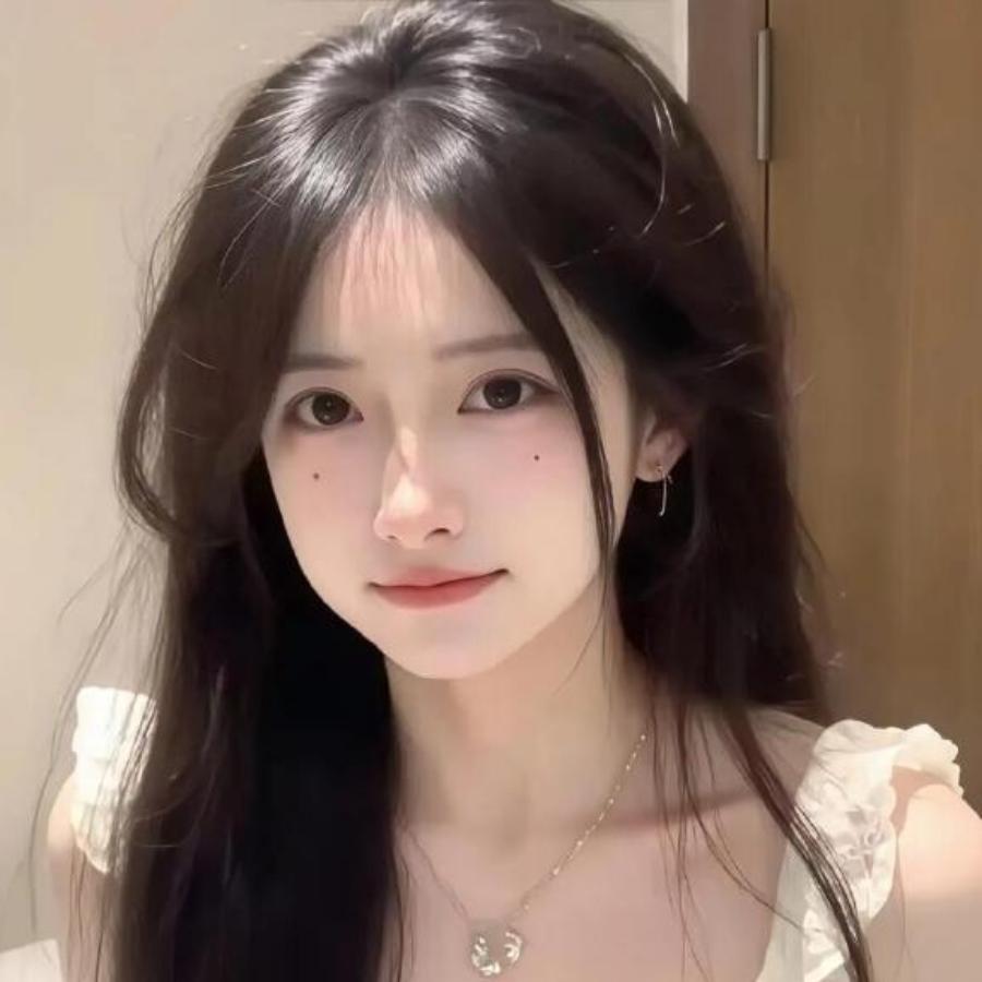 ∴