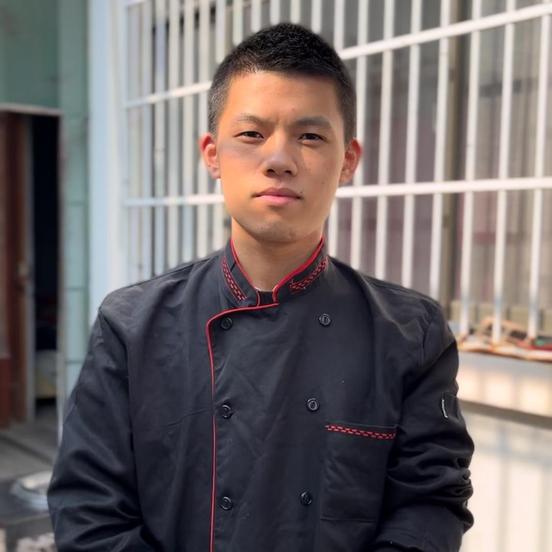 大凯学做菜