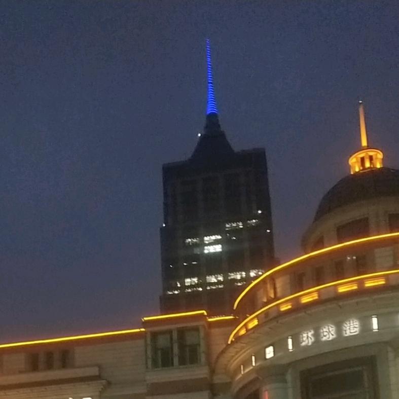 圣奇融羊绒品牌服饰