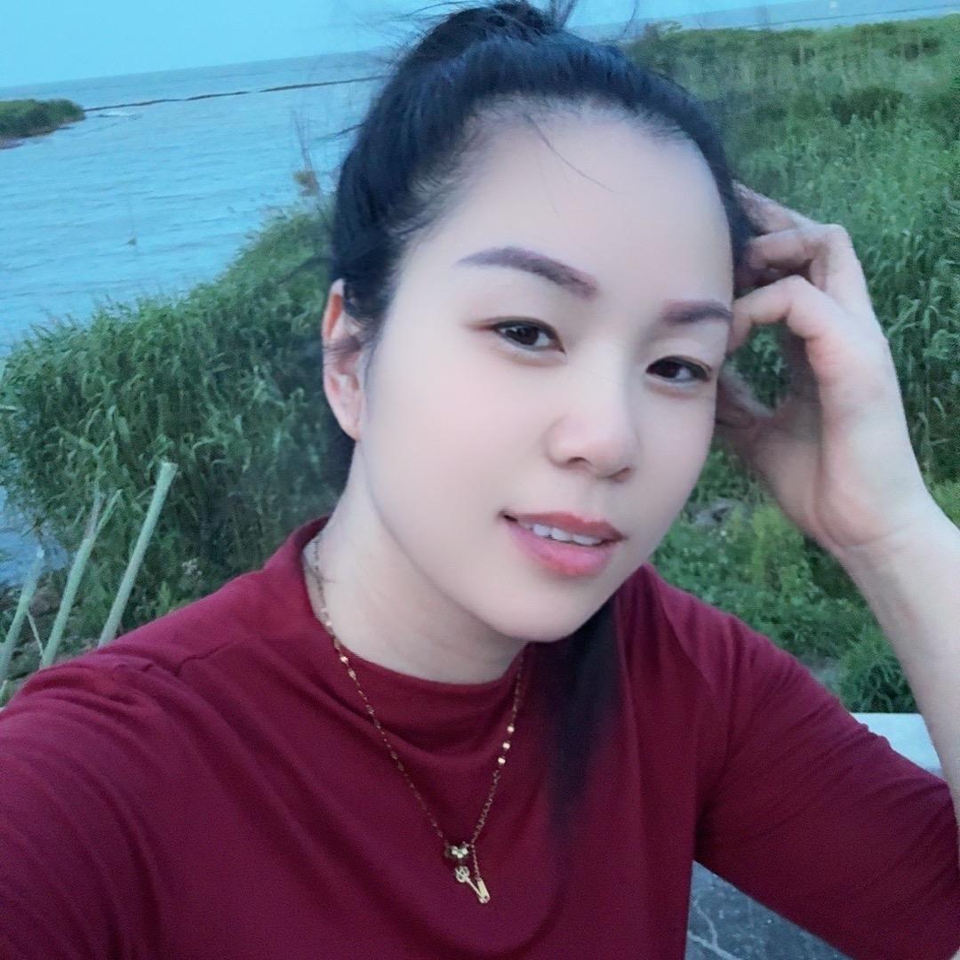 小红紫砂壶