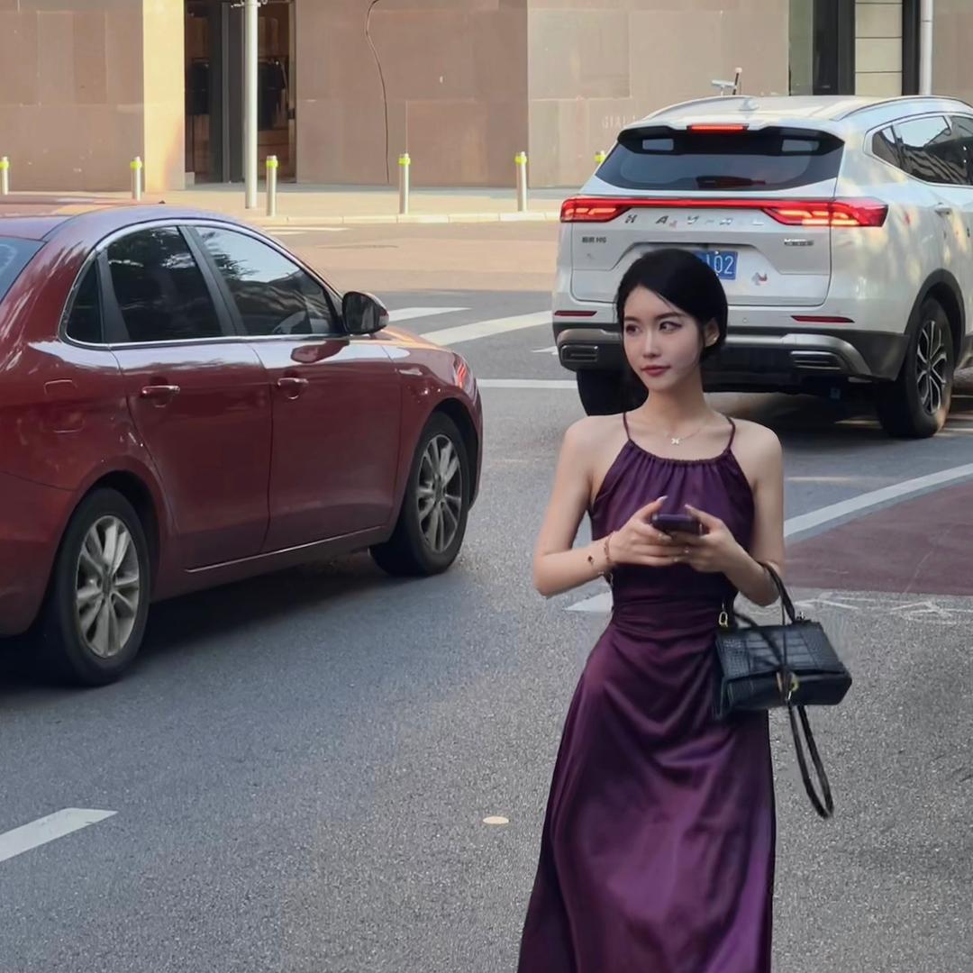 潘姐.