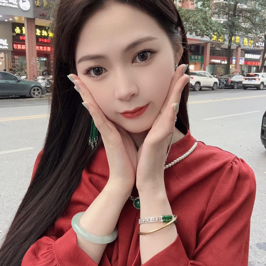 万利翡翠