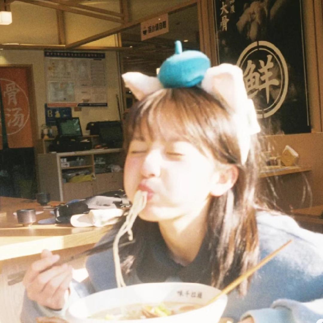 小甜甜：