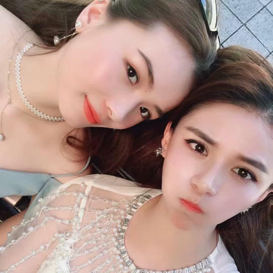 疯狂姐妹👭