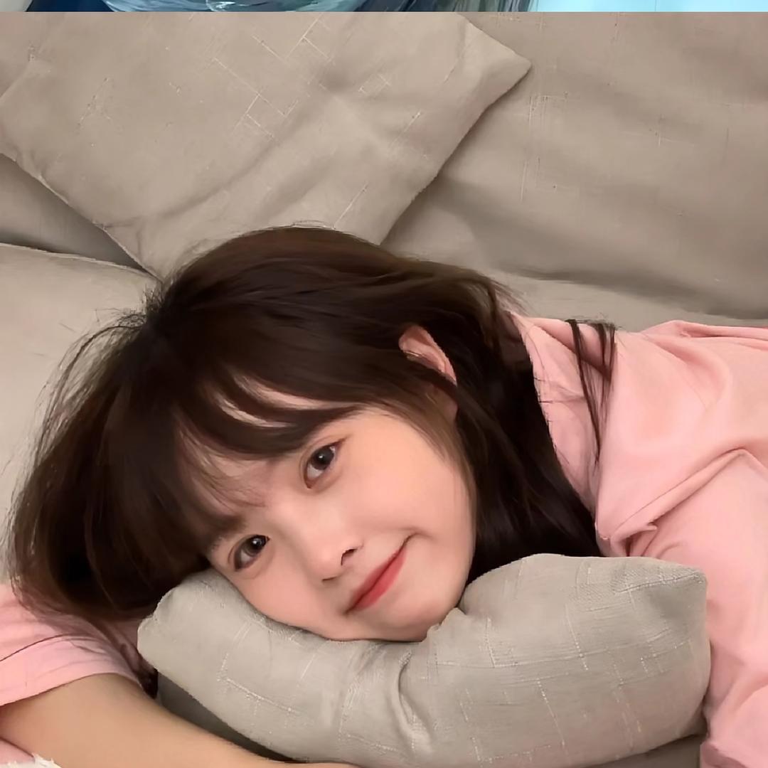丸丸爱吃鱼.