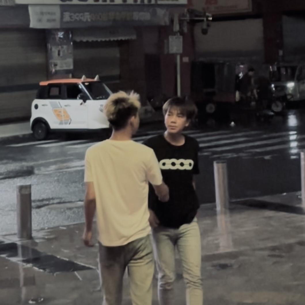 小甜甜.