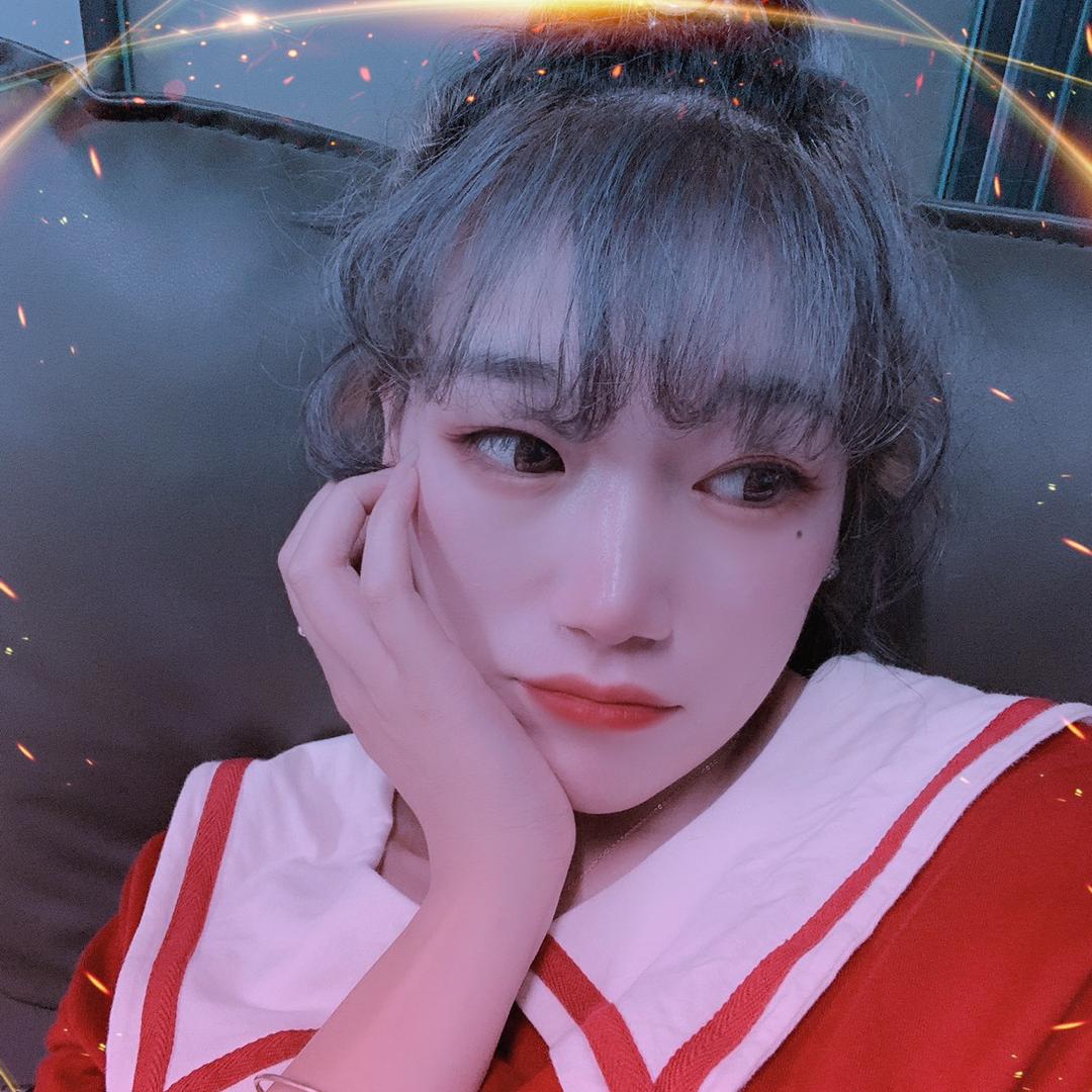 ☋爱钓鱼的应桃小丸子🫧