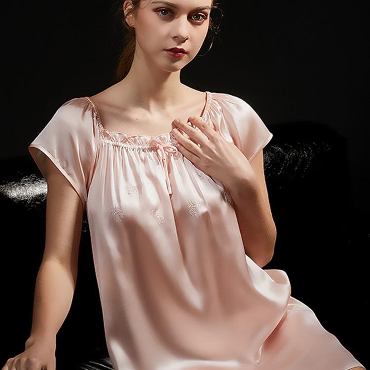 卓莲慕内衣旗舰店