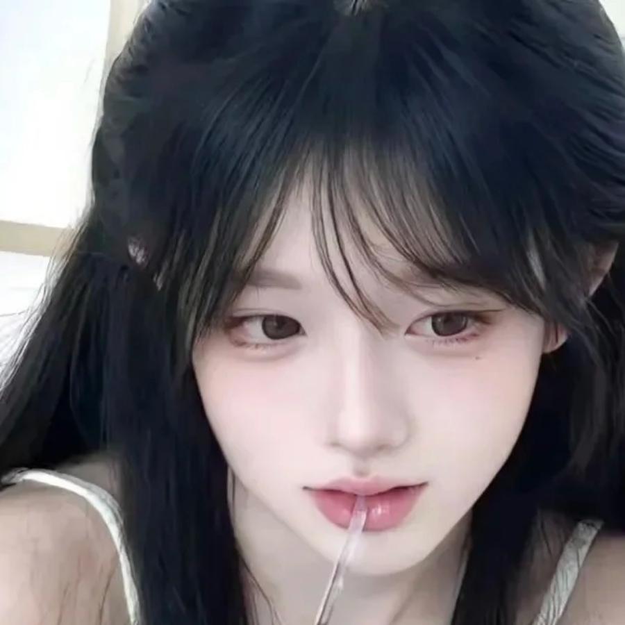 爱吃豆芽的泡芙