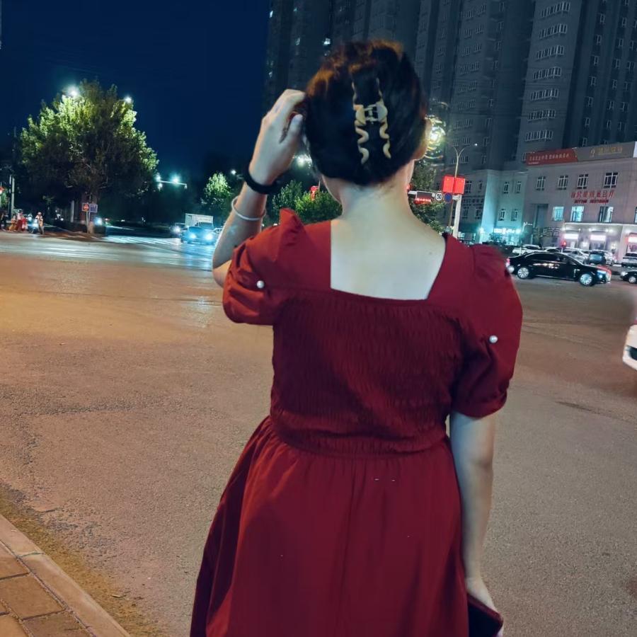 小孩姐头像