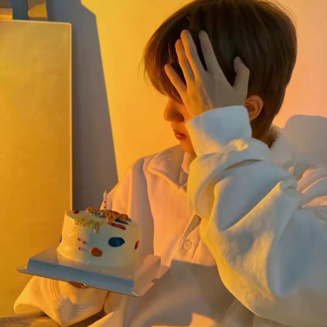 睡到人间晚饭时