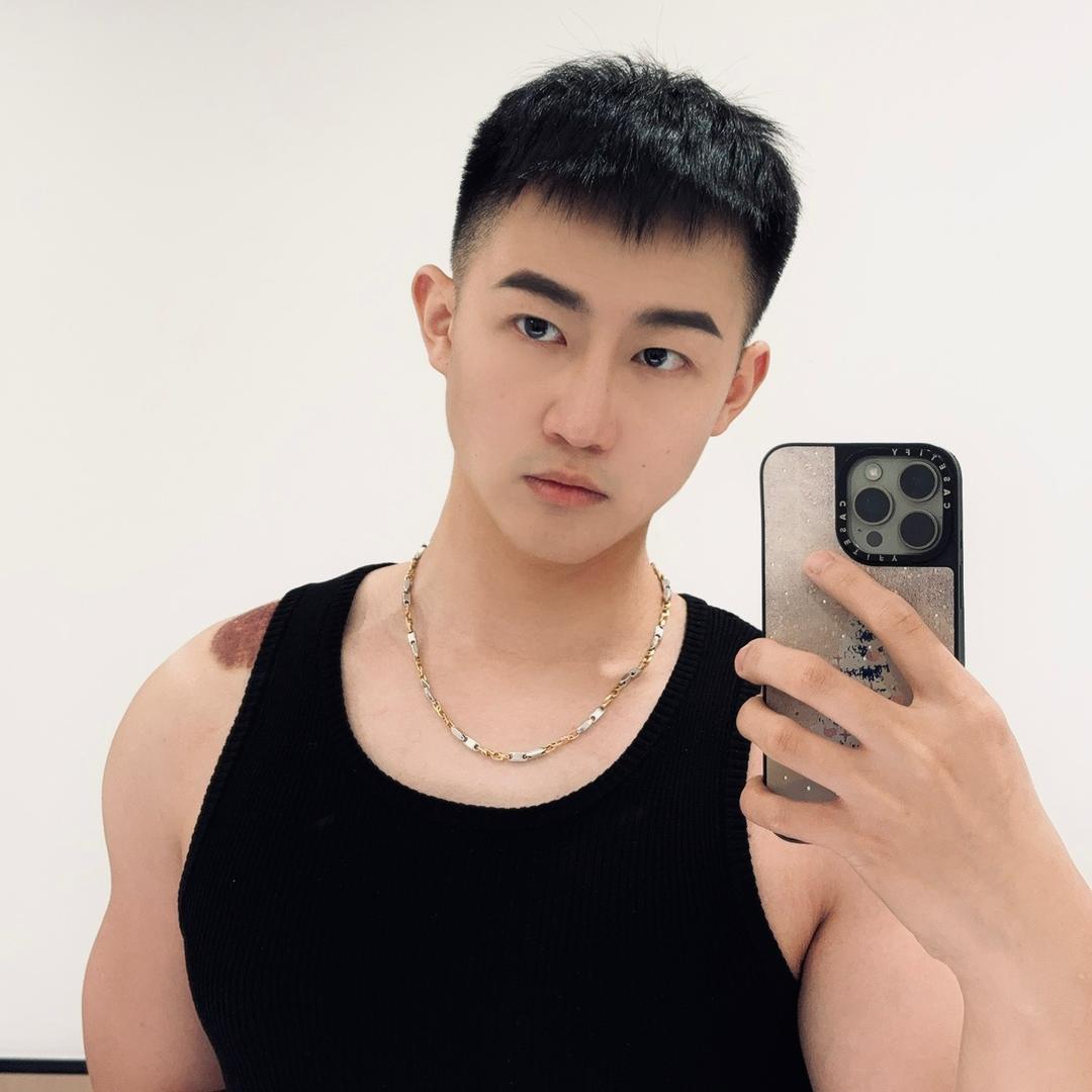 别吃我橘子（国服轮椅中单）