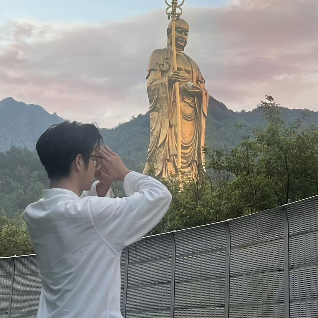 九华山小宇-本来无一