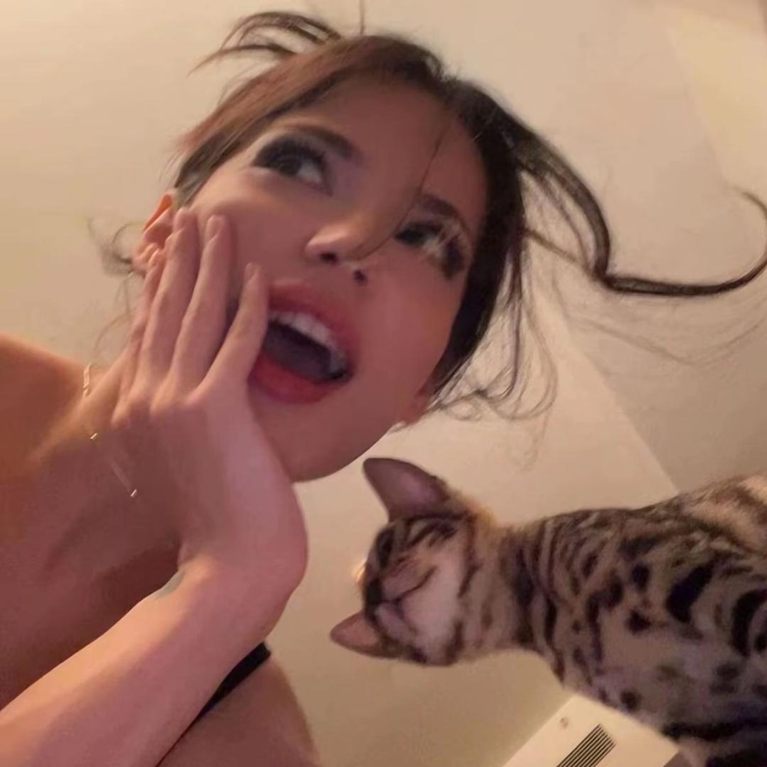 A小凌