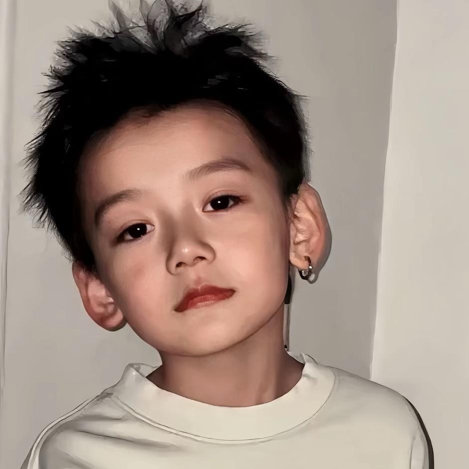 ZUNVO广州衣零时代国际商贸有限公司客服号